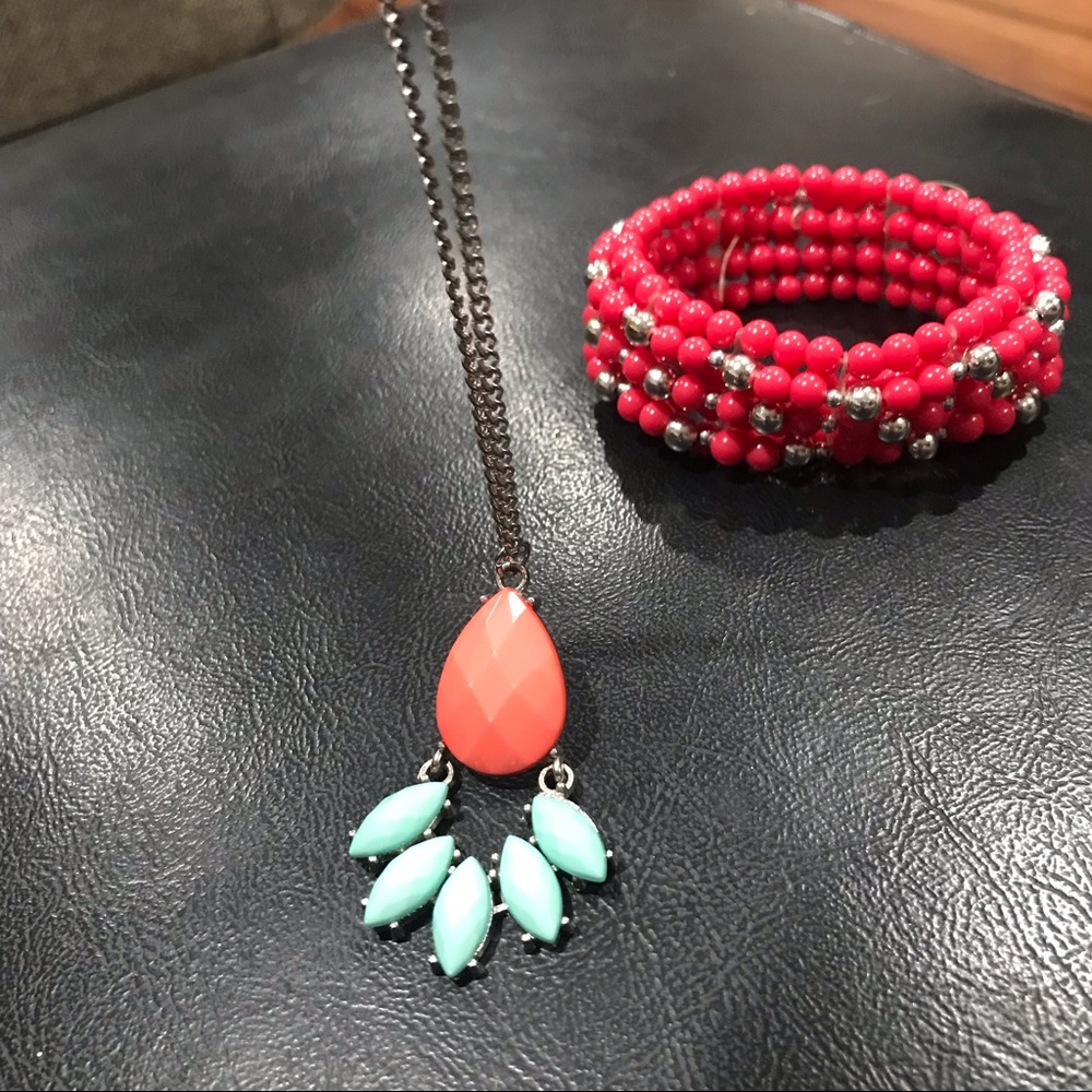 long necklace + bracelet